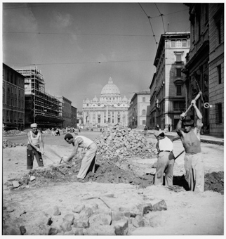 Bauarbeiten an der Via della Conciliazione in Rom