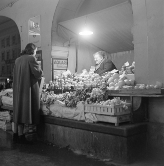 Marktstand  im Laubenbogen Spitalgasse, Bern