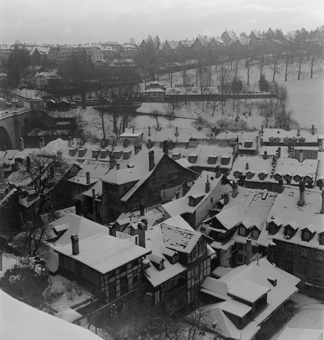 Verschneites Mattequartier, Bern