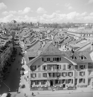 Waisenhausplatz und Aarbergergasse, Bern