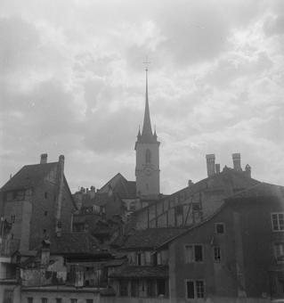 Nydeggkirche und Häuser Mattenenge Bern