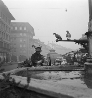 Mahlzeit am Bärenplatzbrunnen, Bern