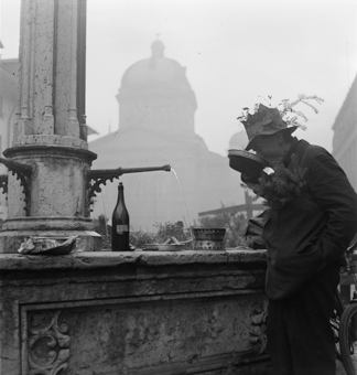 Mahlzeit am Bärenplatzbrunnen, Bern