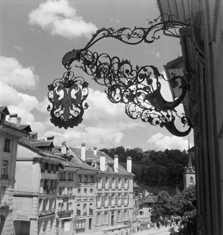 Wirtshausschild «Gasthof zum Goldenen Adler», Gerechtigkeitsgasse Bern
