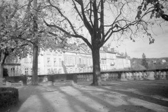Blick von der Münsterplattform zum von Wattenwyl-Haus an der Junkerngasse 61