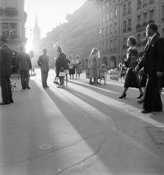 Tramhaltestelle Bärenplatz in der Abendsonne, Bern