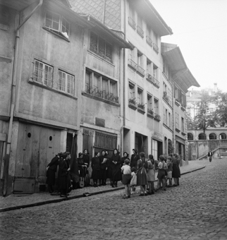 Chor der Heilsarmee am Nydeggstalden, Bern