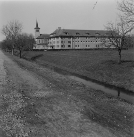 Strafanstalt Bellechasse: Hauptgebäude und Kirche