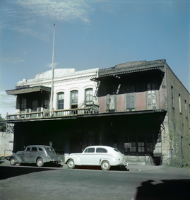Haus an einer Strasse