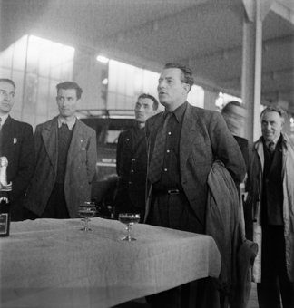Journalisten aus der Schweiz bei einem Besuch im zerstörten Lyon