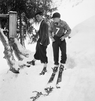 Skispringer am Start