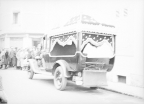 Unruhen von Genf 1932: Leichenwagen und Zuschauende