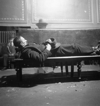 Im Wartsaal