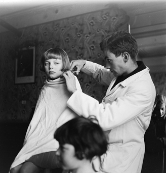 Beim Coiffeur