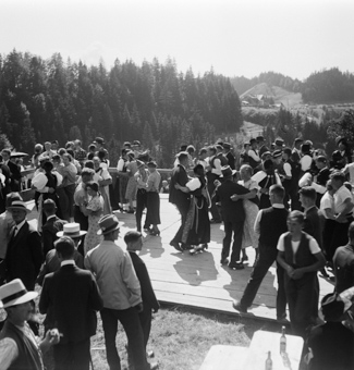 Tanzsonntag auf der Lüderenalp