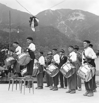 Trommler- und Pfyferfest in Leuk