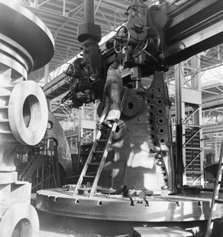 Arbeiter in der Giesserei Sulzer