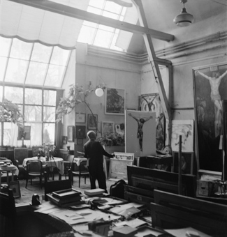 Cuno Amiet in seinem Atelier auf der Oschwand