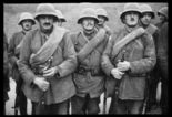 Soldaten im Arbeitstenu